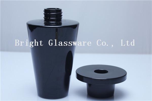 Buy cheap solid black china perfume bottle supply from wholesalers