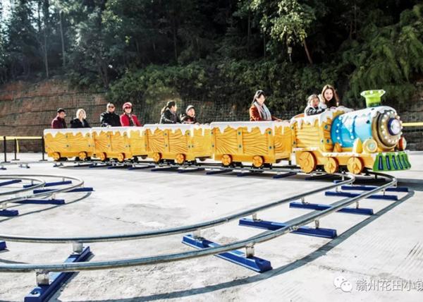 Buy cheap 2KW Power Train Amusement Ride 1 Train Head 3 Carriages Thick Material from wholesalers