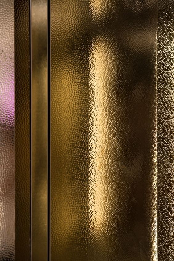 laser cut decorative textured sheet metal hammered stainless steel cylinder/Pillar