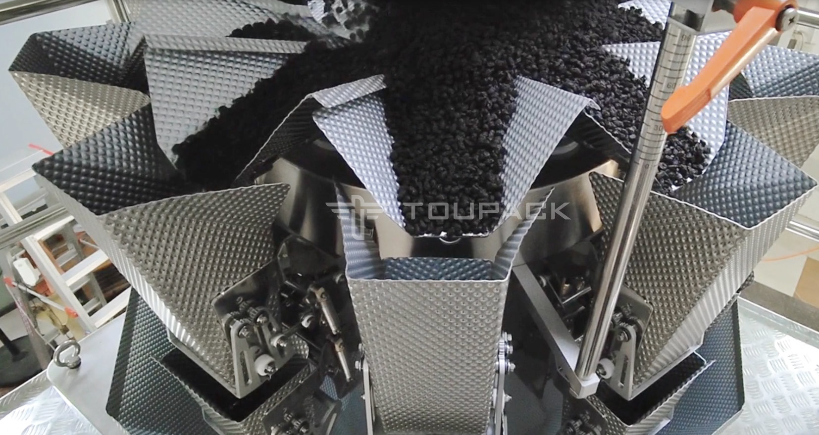 Automatic Vertical Multihead Weigher Weighing Fermented Soya Beans Filling Packing Machine