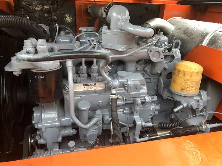 Original Hydraulic Cylinder 6 Ton Crawler Excavator Hitachi Zx60 for Construction