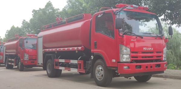 Buy cheap ISUZU 139kw Water Tank Fire Truck 4x2 8 Ton For Emergency Rescue from wholesalers