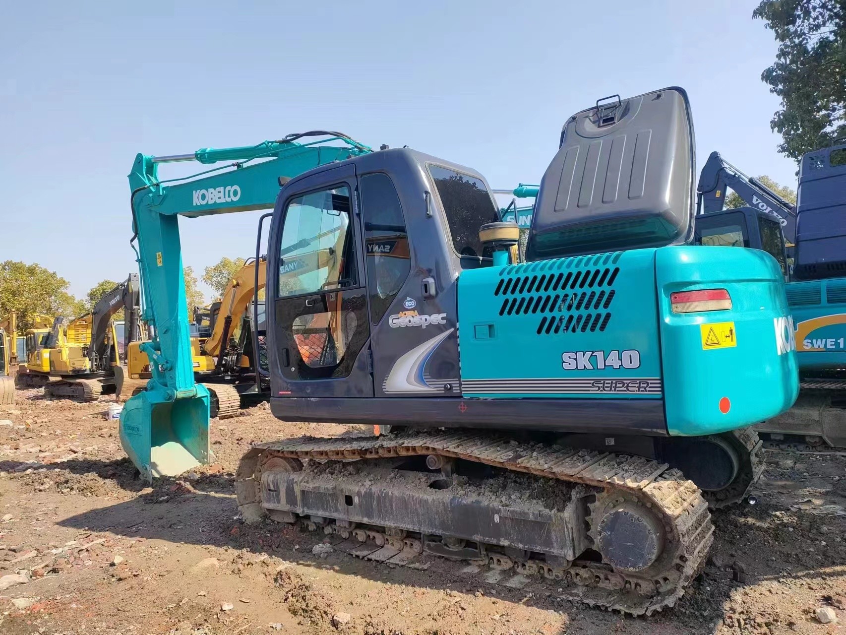 SK140 Used Kobelco Crawler Excavators 74KW Rated Power 14 Tonnage