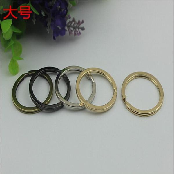 Quality Manufacturing various color iron key chain accessories 29 mm small split key ring for sale