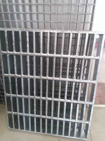 Buy cheap Building Material Plain 2mm Galvanized Heavy Duty Steel Grating from wholesalers