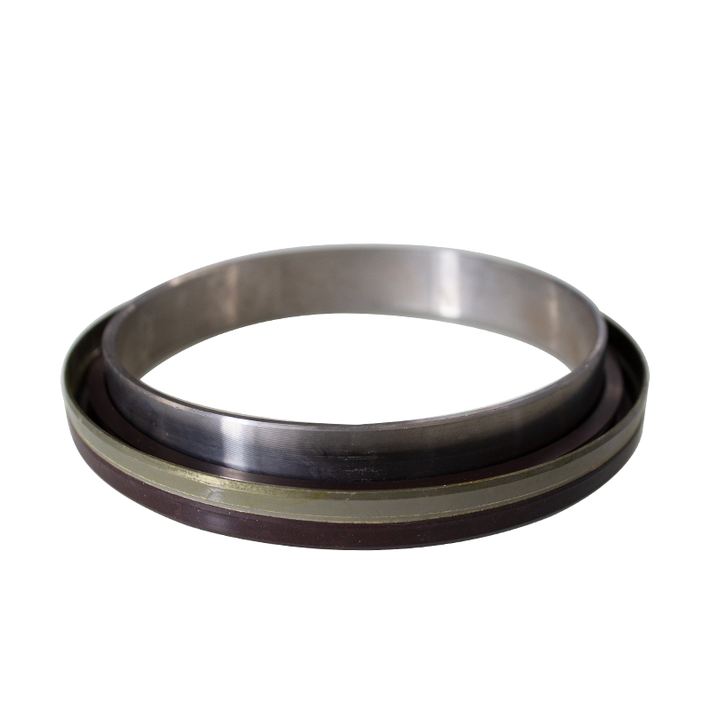PLASTIC TRUCK CRANKSHAFT OIL SEAL RR 20*20*10cm for Long-Lasting Engine Protection