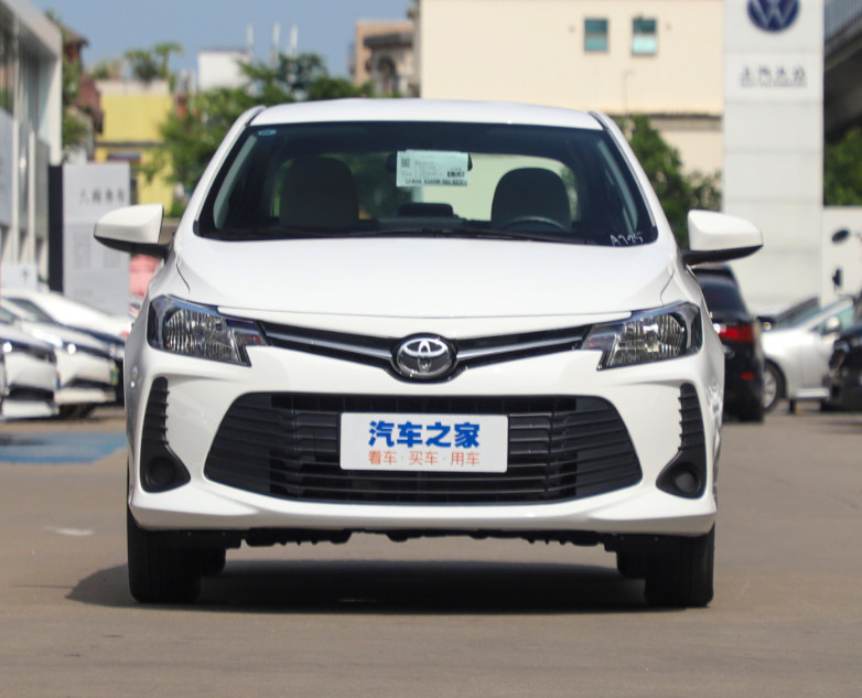 Excellent Performance Toyota Vois 2022 1.5L CVT Small Car 4 Door 5 Seats Saloon Professional New/Used Cars Exporter