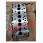 6204-13-1210 Diesel Engine Cylinder Heads 4D95S 4D95L Pc130-7 Forklift Cylinder
