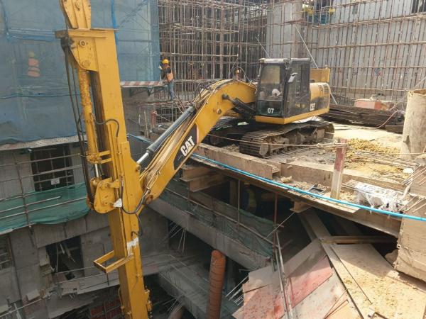 Buy cheap Construction Heavy Equipment 20T-50T Excavator Telescopic Boom from wholesalers