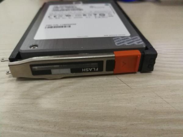 Buy cheap V4-VS6F-100 EMC 100GB 3.5in SSD EFD 005050183 DELL EMC VNX Storage 5600 5800 from wholesalers