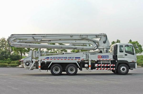 Buy cheap 37m Mobile Truck Mounted Concrete Pump from wholesalers