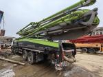 2013 Zoomliom 52m Concrete Boom Pump Putzmeister Mercedes Benz with Feeding