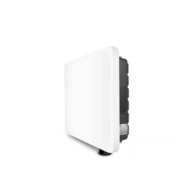 Buy cheap 2.4GHz 5.8GHz Gigabit White Outdoor Dual Band Signal Repeater With 4 Antennas from wholesalers
