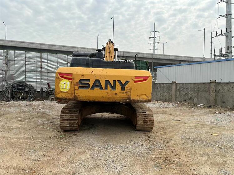 SANY 215 245 265 Medium Excavators 24Ton Second Hand 2020 Year 1.3m3 Bucket Capacity