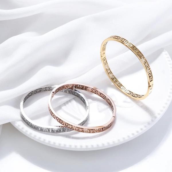 Buy cheap Luxury Oval Bangle Bracelet Plaid Fashion Stainless Steel Bangles Personalized from wholesalers