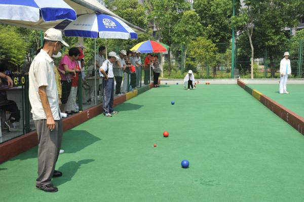 Buy cheap High Density Playground Landscape Artificial Grass Rugs Drain Holes ＞39 / ㎡ from wholesalers