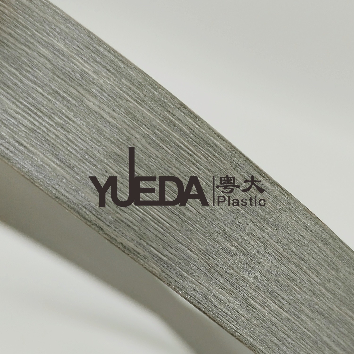 Scratch Resistance Kitchen Cabinet Edge Banding 0.5mm Thickness M8502