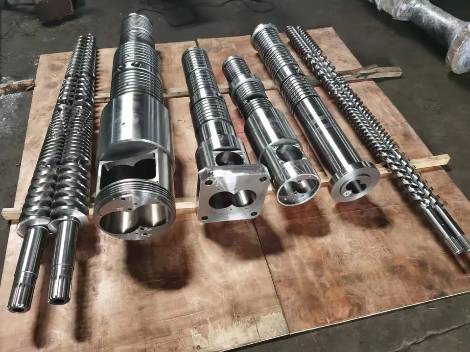 Co-Rotating / Counter-Rotating Conical Twin Screws And Barrels For Extruder