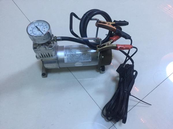 Buy cheap Metal Car Air Pump Compressor Single Cylinder For All Kinds Of Cars With Gauge from wholesalers