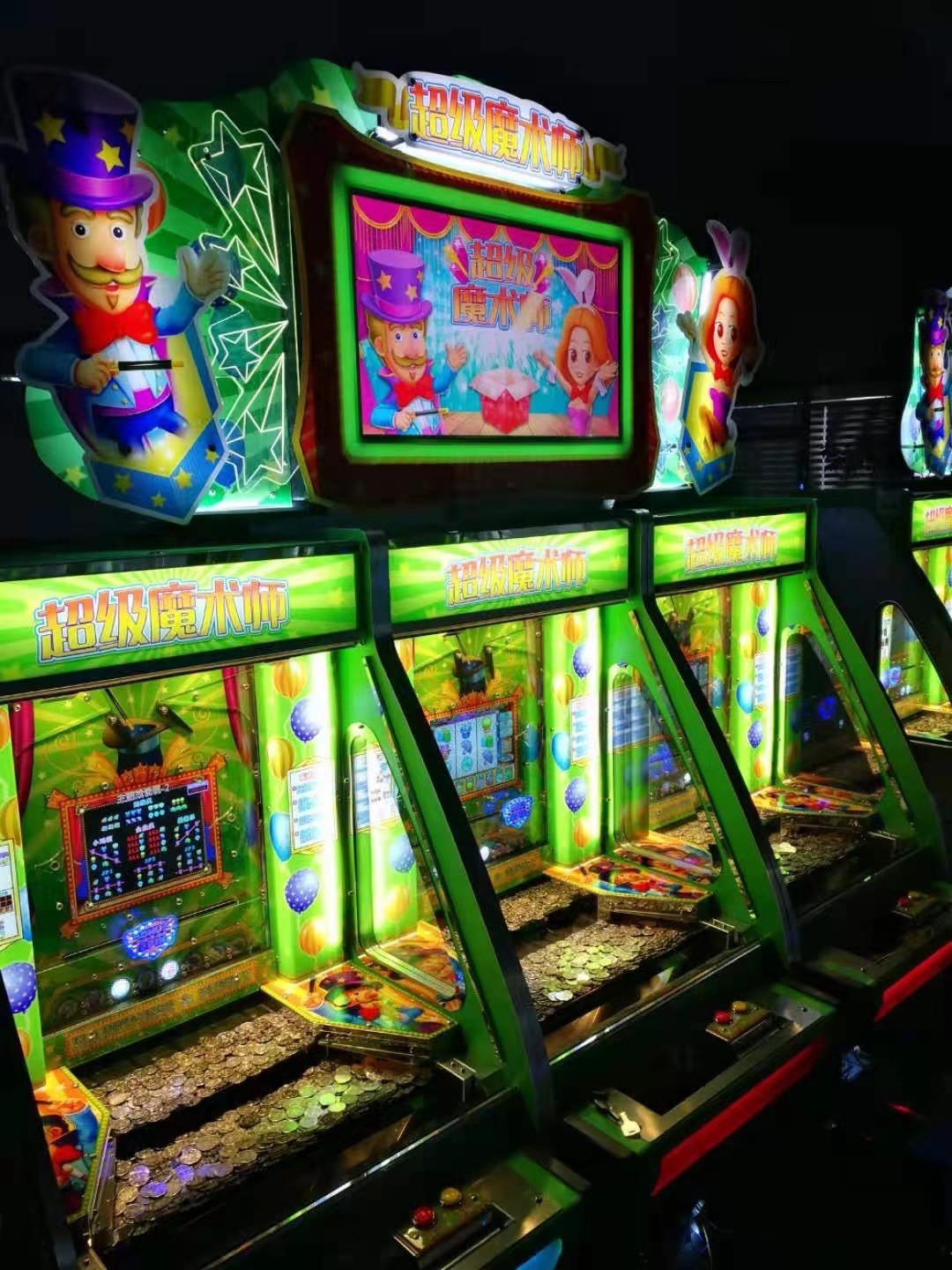 OEM Casino Coin Dozer Machine , Bilingual Penny Pusher Machine