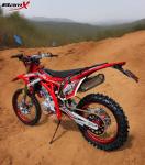 Dirt Bike 250cc Enduro Motocross Bike with Reversed Front Absorber and External