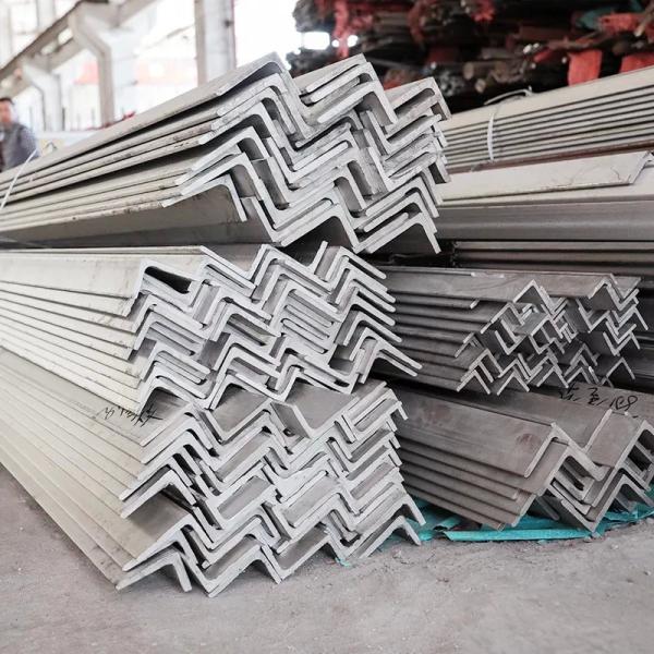 Buy cheap Length 6m Stainless Steel Angle Iron Un Equal 316L 304L Polishing Surface from wholesalers