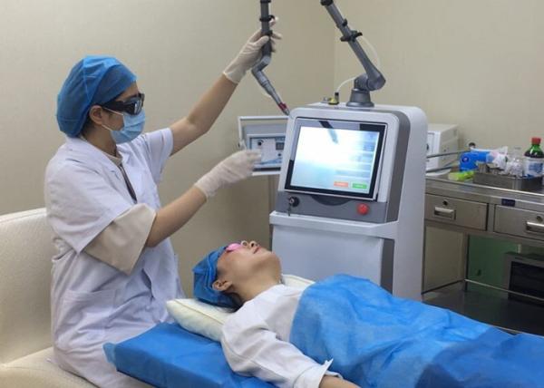 Fractional CO2 Laser Skin Rejuvenation wrinkle removal Acne scar removal for