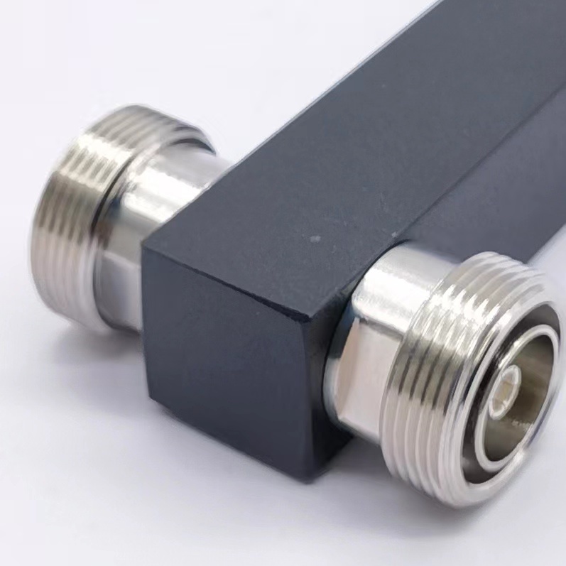 2/3/4 Way Low Pim Reactive High Power Splitter 617-4000MHz DIN F