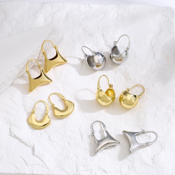 Buy cheap 925 Sterling Silver Glossy 18k Gold Plated Brass Earrings Globe Ball Bag Shaped from wholesalers