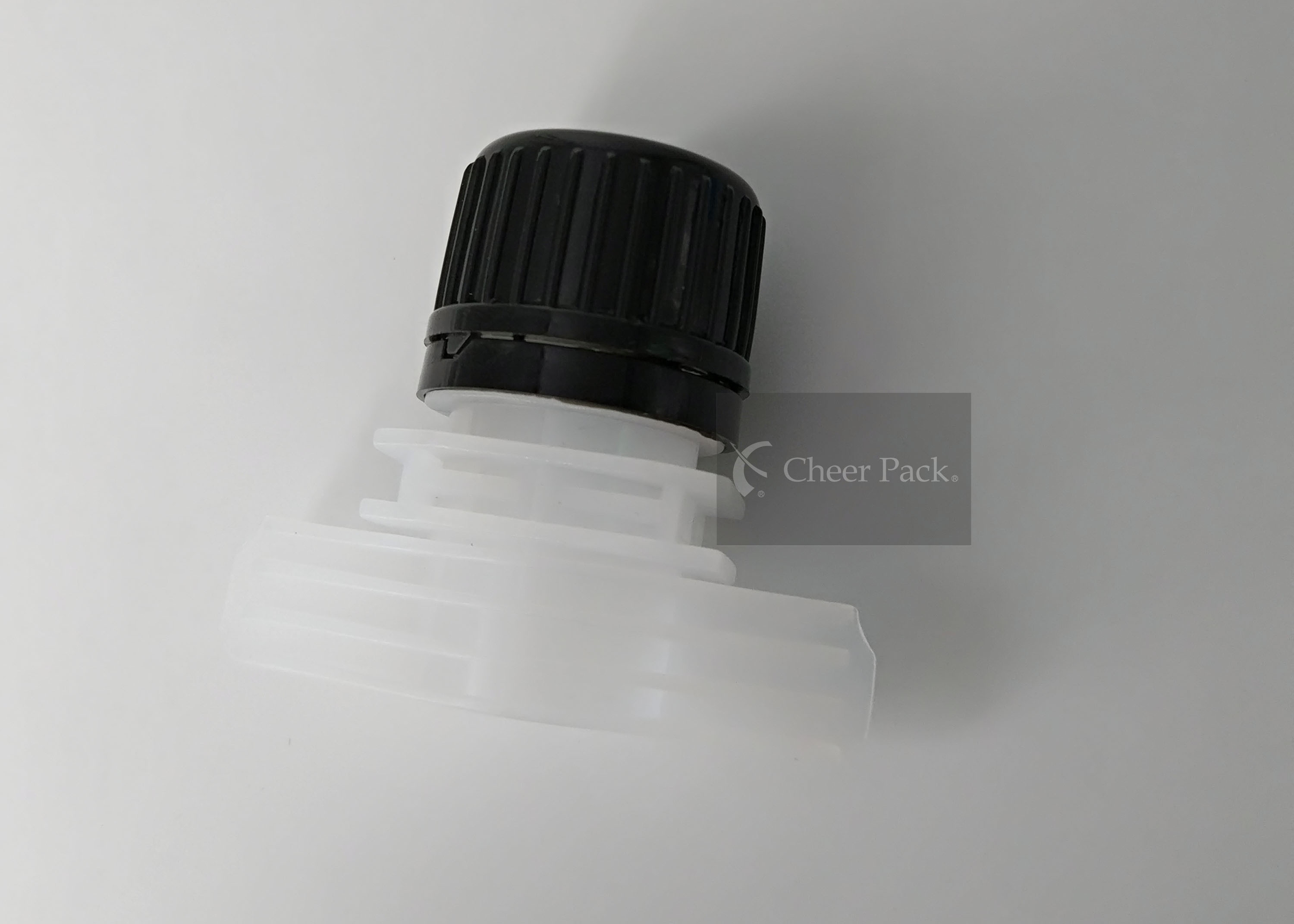 Full Automatic FilLing Machine Ues 16 mm Plastic Spout Cap For Stand Up Pouch
