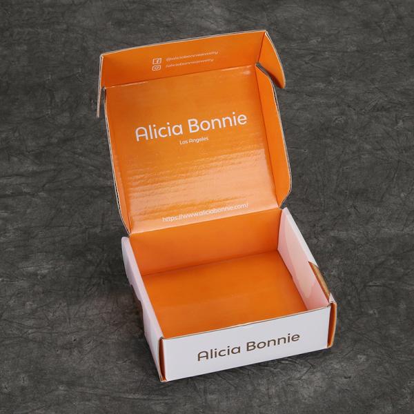 Buy cheap Foldable Cosmetic Paper Corrugated Gift Box Packaging Moistureproof from wholesalers