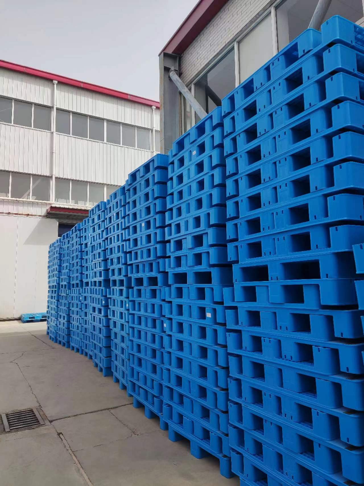 Hygienic Plastic Pallet The Perfect Solution for Storage Logistics and Transportation
