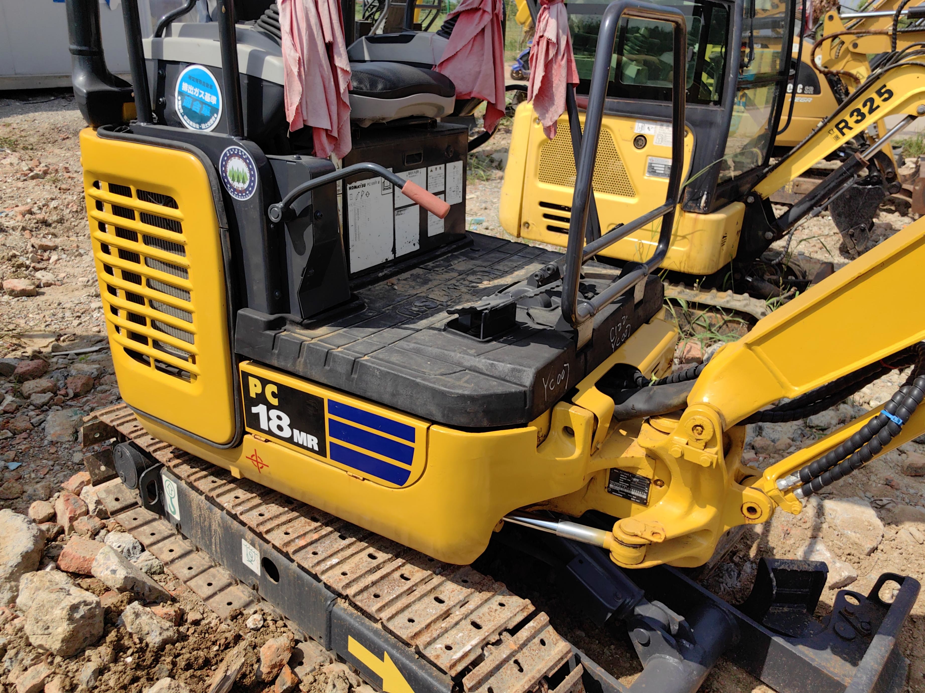 Used Mini PC18 Komatsu Hydraulic Excavator 1.8ton For Used Earth Moving Digging