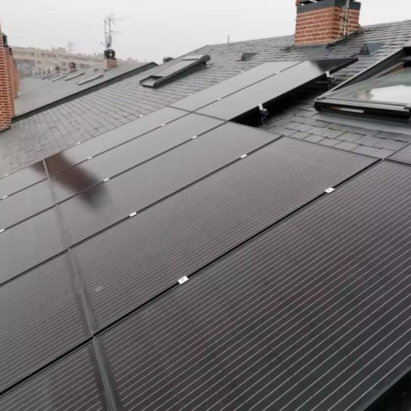 Eu Warehouse Price Solar Panels 500W 550W 500 550 Watts Bifacial Monocrystalline