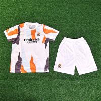 Buy cheap 2024-2025 Real Madrid Childrens Training Suit Lightweight Sports Jersey With product