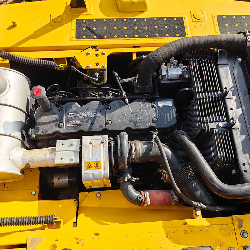 Short Working Hours Used Komatsu PC200-8 Hydraulic Excavator 1m3 Bucket Capacity
