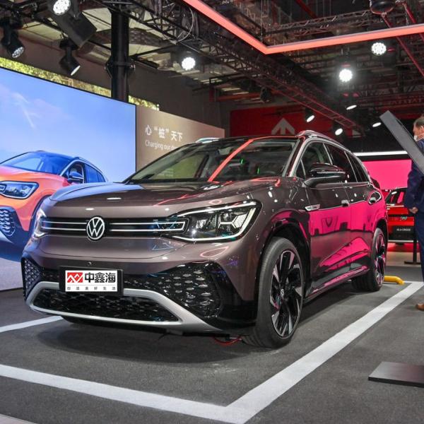 Volkswa Gen SUV ID.6 5-door 7-seat large space car Fast delivery Long range