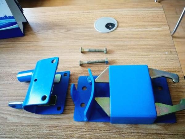 Buy cheap Blue Color Painted Metal Fence Accessories / Two Way Gate Latch Easy Operate from wholesalers