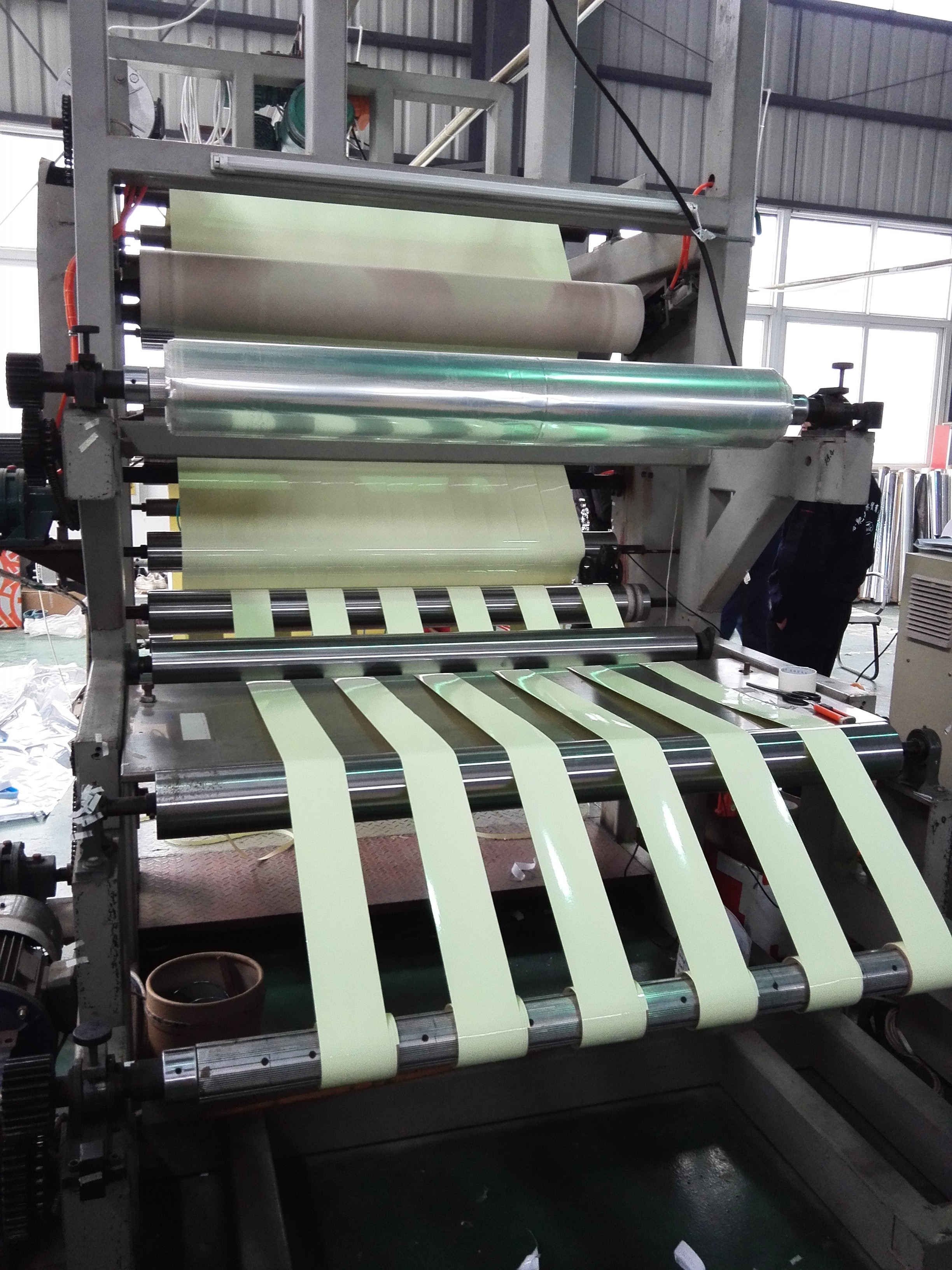 3 Years Durable Photoluminescent Vinyl Film with P.S.A Adhesive in Rolls