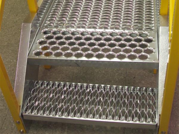 Buy cheap Anti - Corrosion Perf O Grip Stair Treads Non Slip For Sewage Treatment / Power Plant from wholesalers