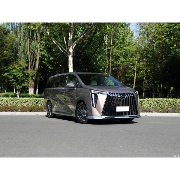 Diesel Petrol Hybrid MPV 7 Seater Cars Automatic With 50L Fuel Tank Capacity