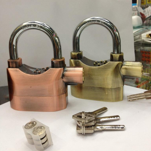 Decorative Brass Door Handles Locks Faucet Sanitary Accessories PVD Coating Machine