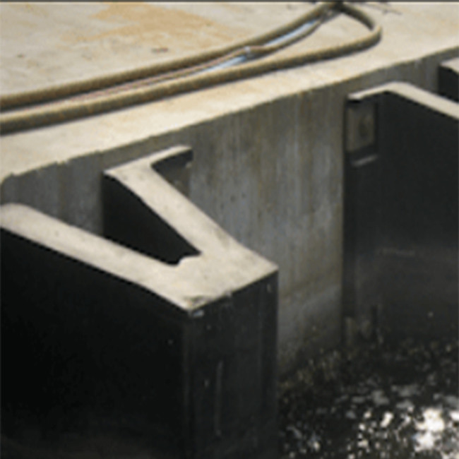 Impact Resistance Rubber Fender V Simplified Maintenance Procedures