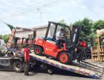 3 Ton Side Shift Forklift , Electric Lifts For Warehouse Energy Saving Hydraulic