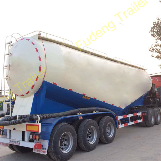 55CBM Cement Trailer With Air Compressor , Tri Axle Cement Tanker Semi Trailer