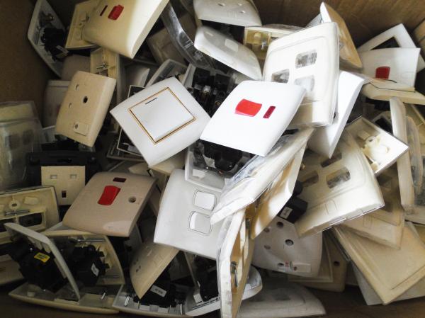 Quality Un-qualified Products Shredder/E-waste Shredder/Hazardous Waste Shredder for sale