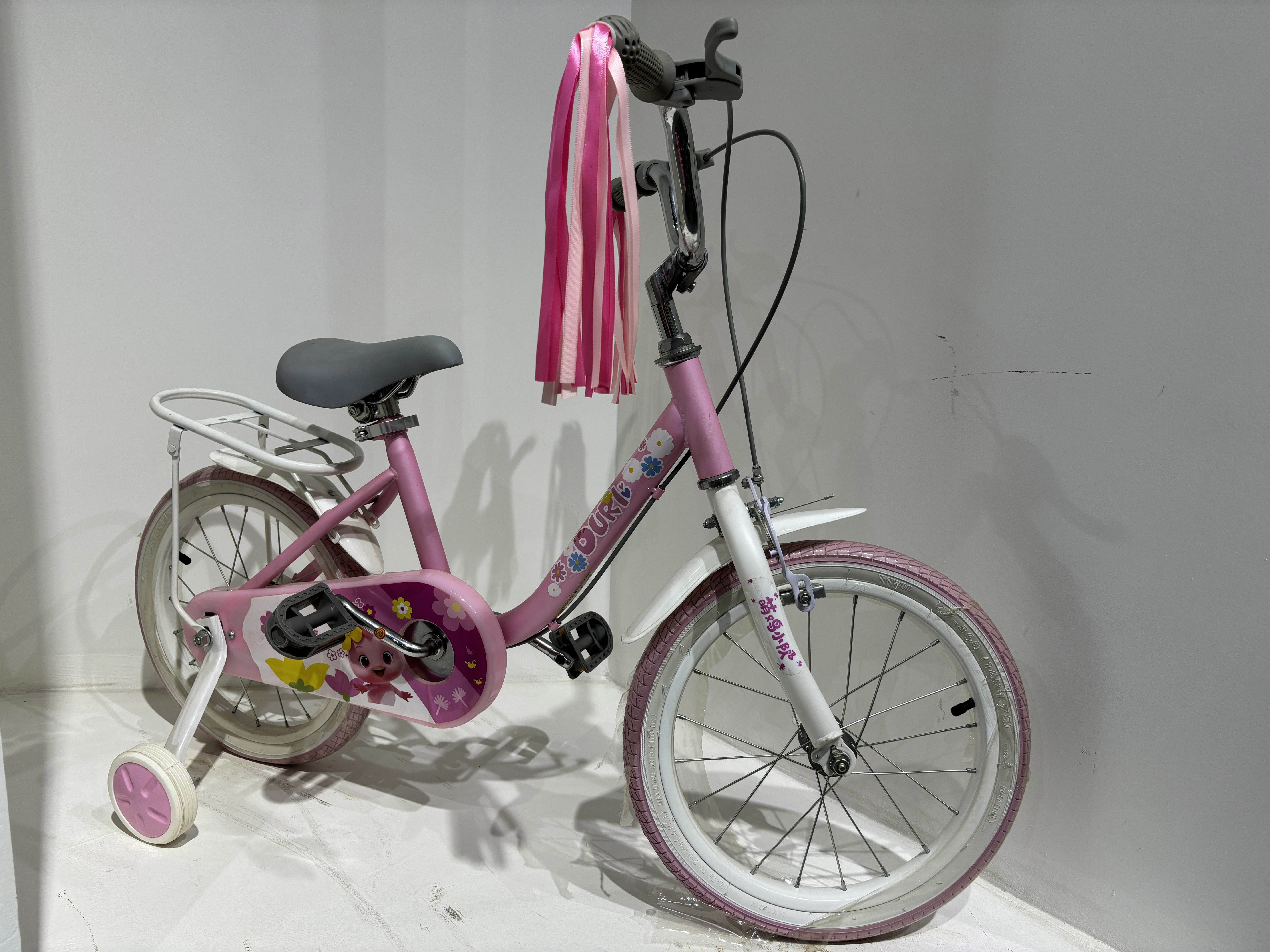 Comfortable Saddle Lightweight Childrens Bikes for Safe and Comfortable Riding