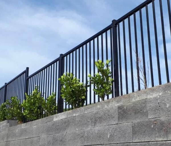 Buy cheap 1.8m Height Black Powder Coated Tubular Fencing Spear Top from wholesalers