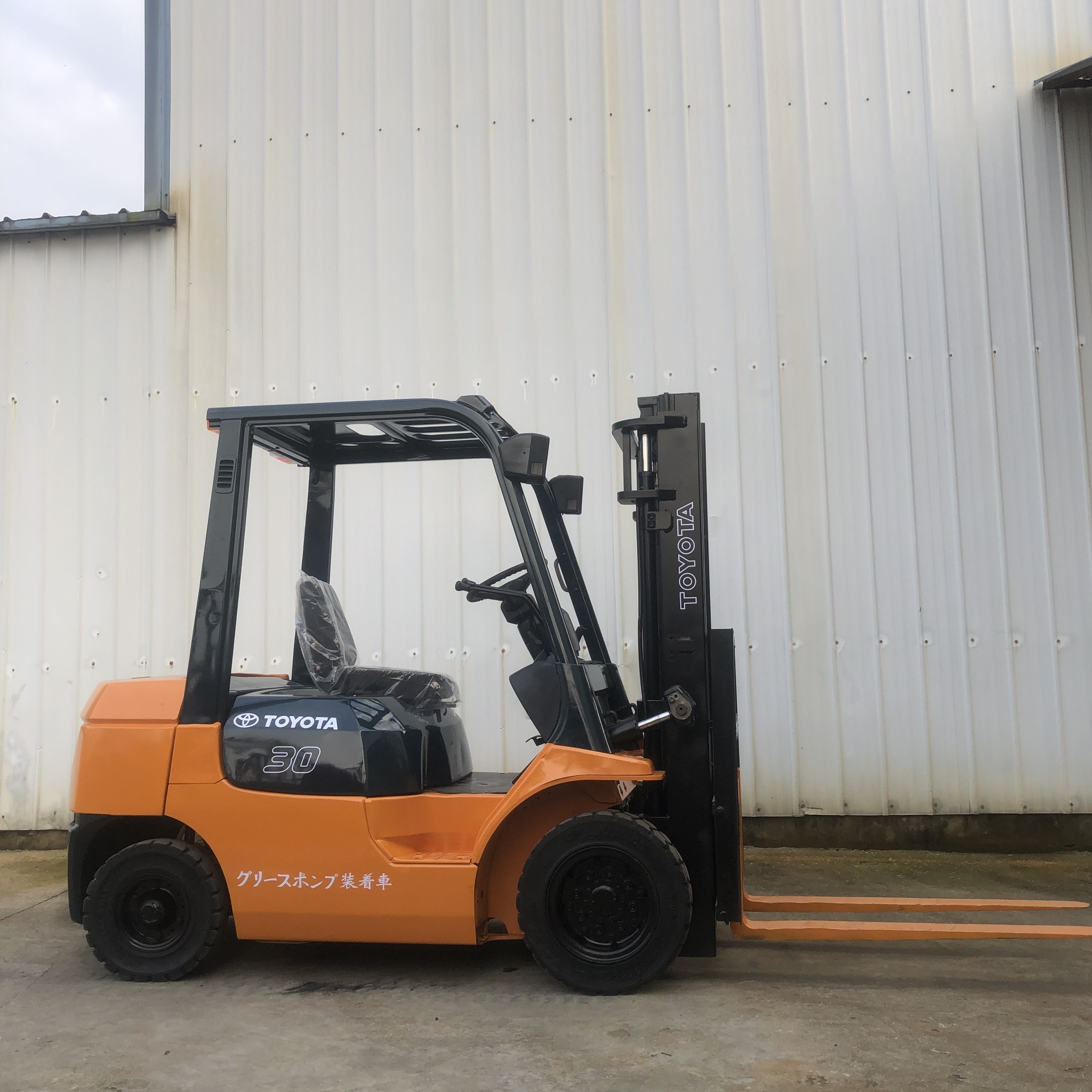 Toyota Diesel Forklift 3 Ton Loading Machine 3 Meters Standard Stage Toyota Machine