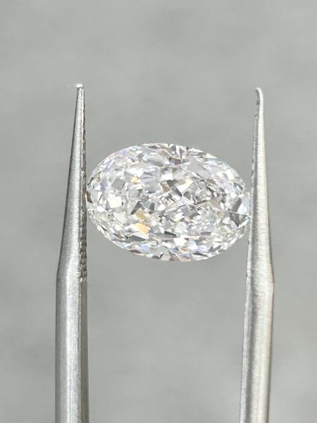 Buy cheap certified synthetic diamonds Lab Created Diamonds No Bow Tie No Treatment Man-made from wholesalers